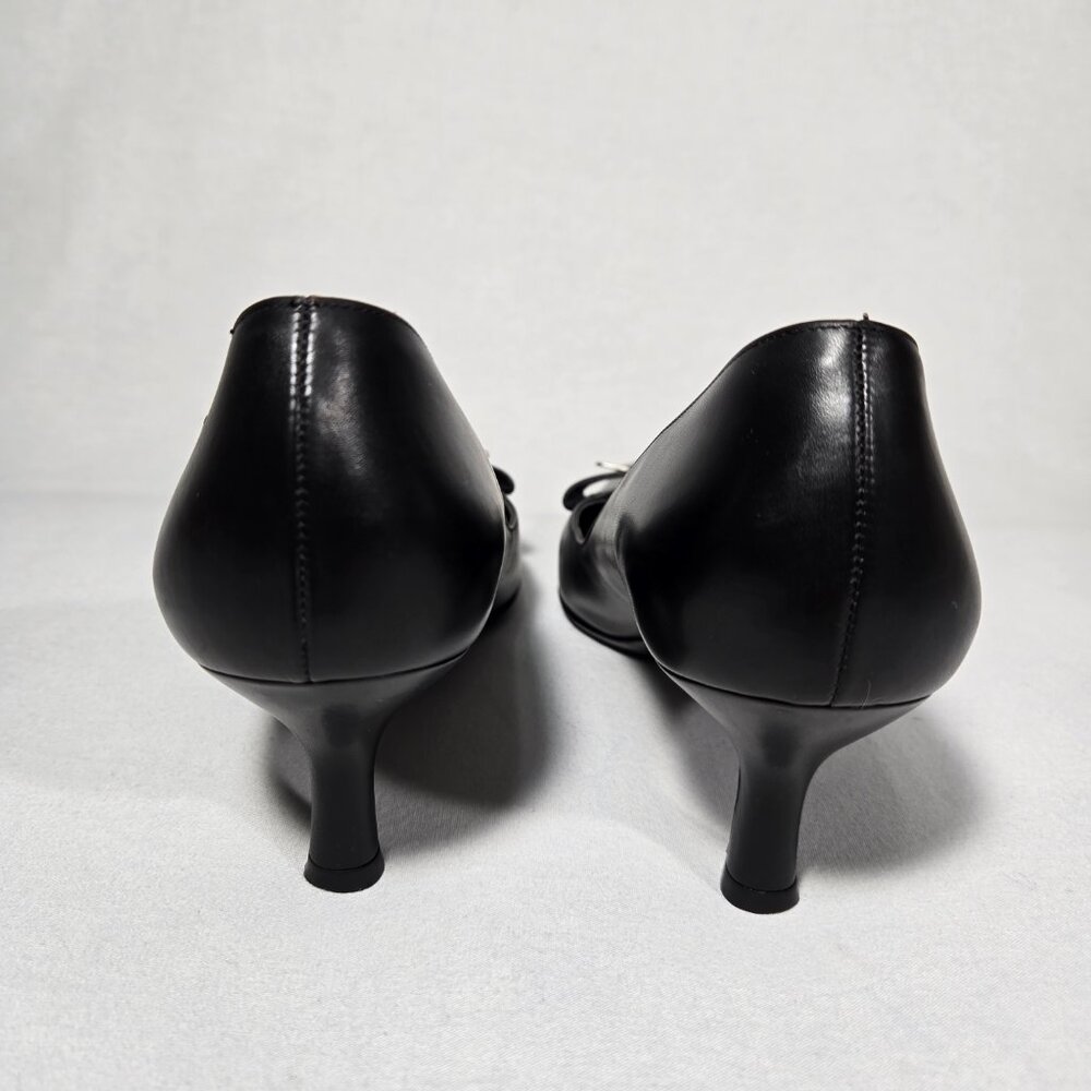 Vintage SALVATORE FERRAGAMO-GESSICA Black Leather Pointed Kitten Pump Sz 7.5 2A - Picture 5 of 16